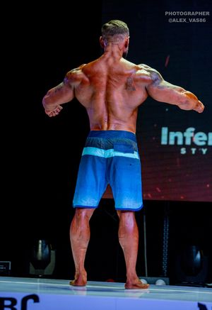 MEN‘S PHYSIQUE 174